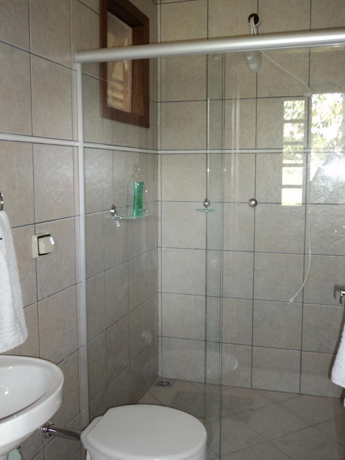 Hotel Fazenda E Pousada Rancho Da Guaiaca Palmeira  Bilik gambar